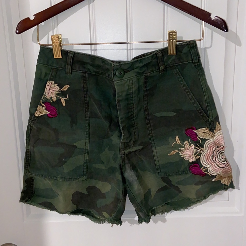 Free People camo shorts